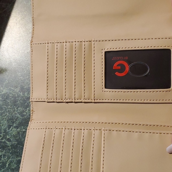 Wallet - Picture 3 of 4
